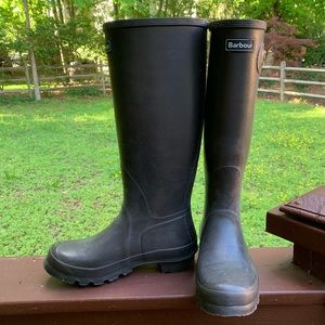 Women’s Size 7 Barbour Rainboots